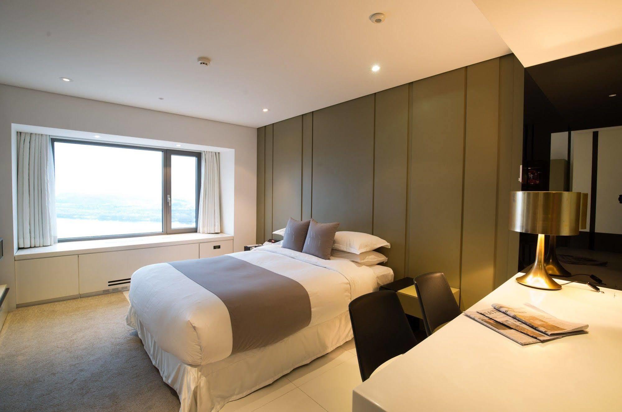 Grand Walkerhill 5* Seoul